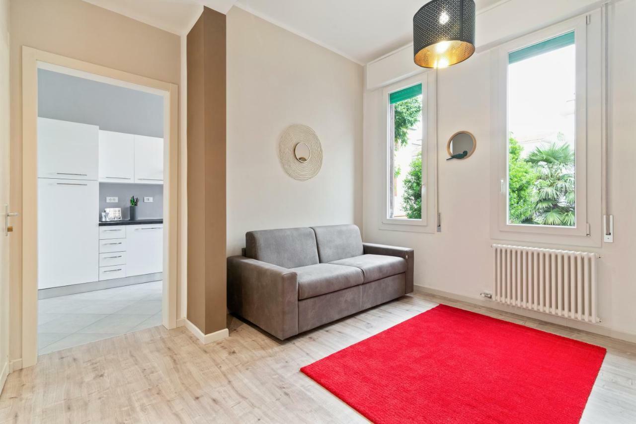 פאדובה Prato Della Valle Central Apartment מראה חיצוני תמונה