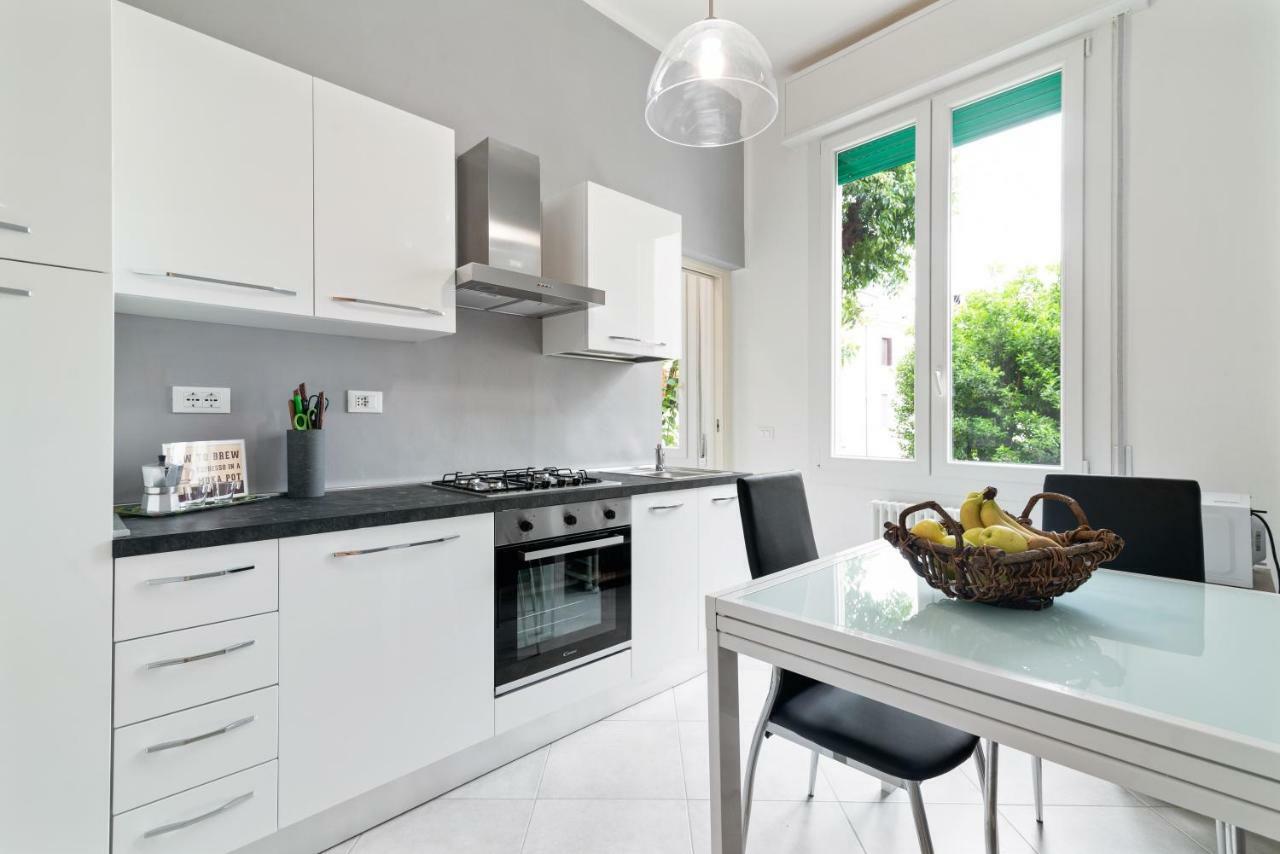 פאדובה Prato Della Valle Central Apartment מראה חיצוני תמונה