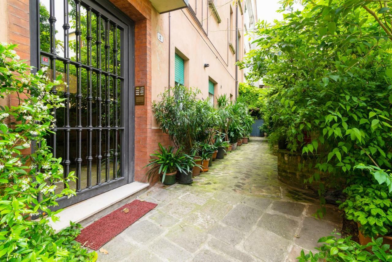 פאדובה Prato Della Valle Central Apartment מראה חיצוני תמונה