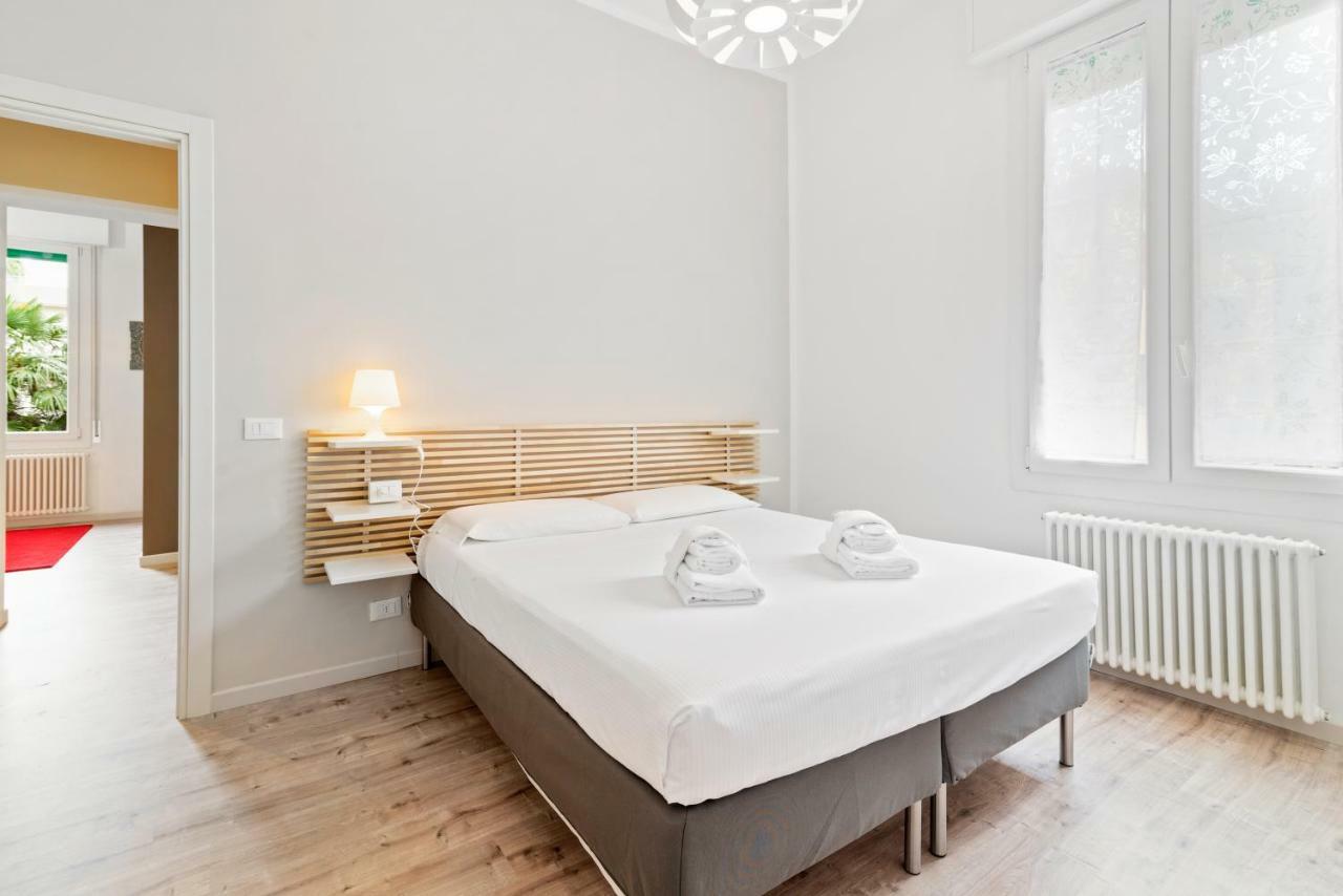 פאדובה Prato Della Valle Central Apartment מראה חיצוני תמונה